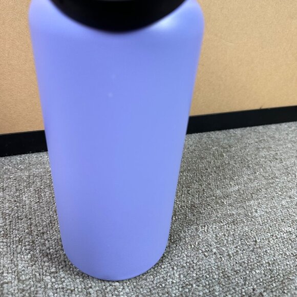 Hydro Flask Lavender Purple 32 OZ Water Bottle with Straw Top - Picture 5 of 7
